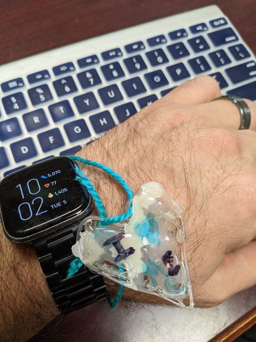 Chris_Bussell's tweet photo. When a 4th grader makes me a custom @Midway_Mustangs bracelet out of hot glue, you know I'm gonna be rocking that thing ALL DAY! Thanks, Cate! #mesHEART https://t.co/t9w1BUql6J