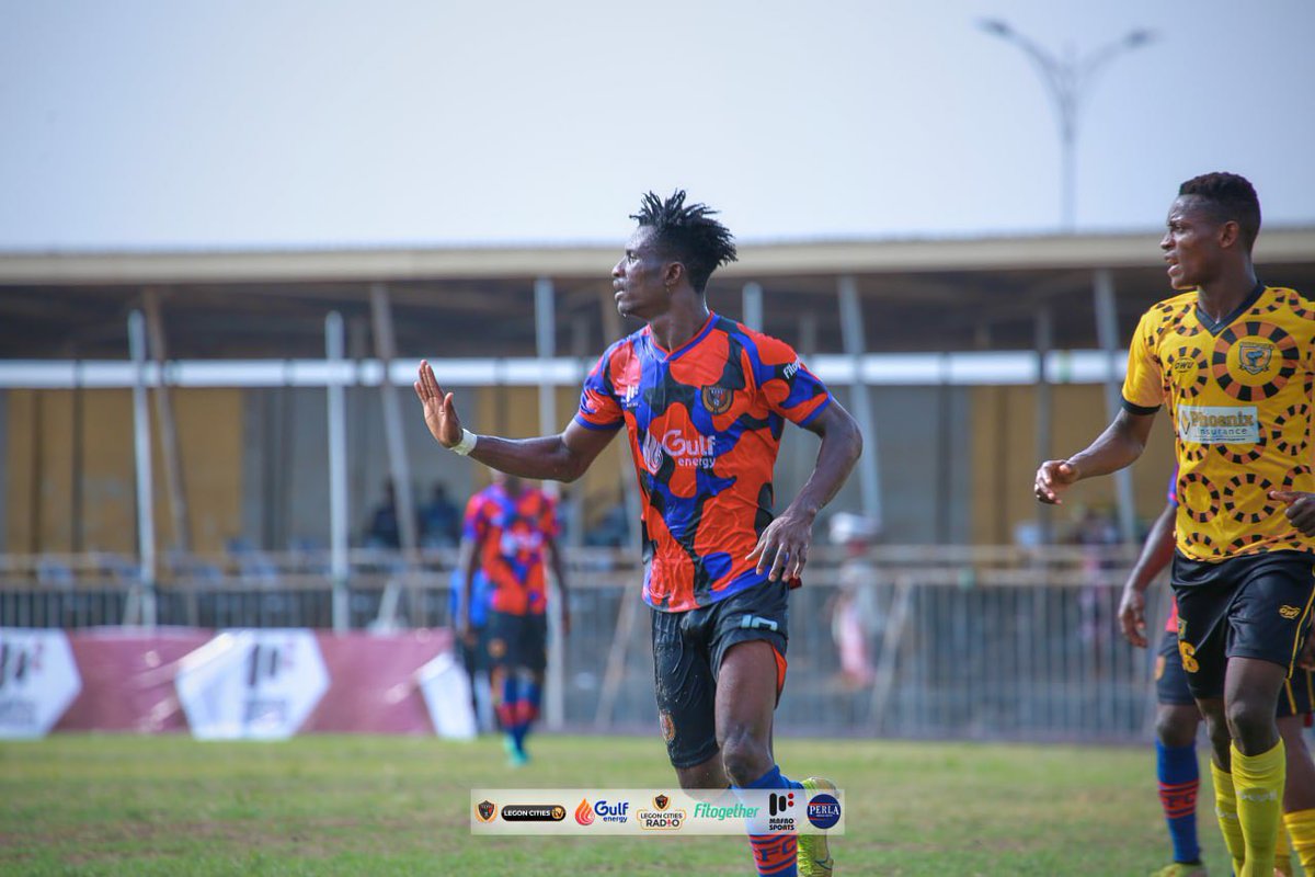 XIWondersFC's tweet photo. 📸 𝑹𝑬𝑭𝑳𝑬𝑪𝑻𝑰𝑶𝑵𝑺

Some shots from our 2-0 win against 𝙰𝚜𝚑𝚊𝚗𝚝𝚒 𝙶𝚘𝚕𝚍 𝚂𝙲 last Sunday🤩

We look forward in keeping same spirit in our next game this weekend👊

#TheRoyals #WeDeliver https://t.co/7LLP1rcUUy