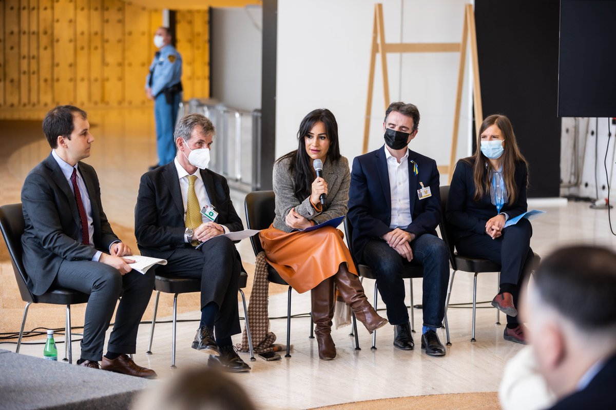 MADRID's tweet photo. 📢Presentamos ante la #ONU el proyecto #Distrito22Kiev, de apoyo a la reconstrucción de #Ucrania 🇺🇦.
✅El proyecto expuesto hoy en Ginebra por la vicealcaldesa contempla ayuda humanitaria, alojamiento y reconstrucción de la ciudad.
👉https://t.co/iEdAQ8YgS4 https://t.co/uWB7TQFEXR