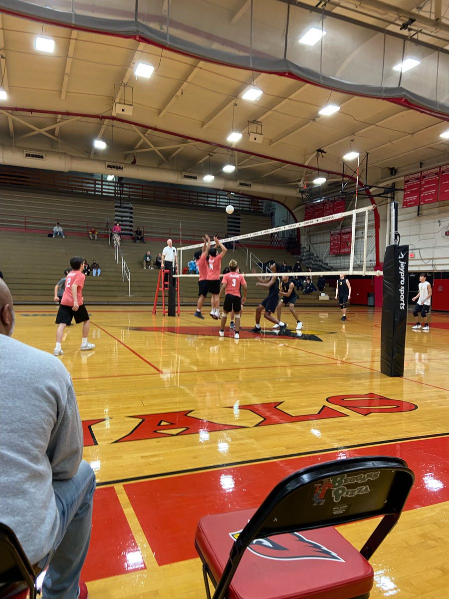 dde_volleyball's tweet photo. Congrats to the DDE Boys Volleyball program with their sweep against Marian Catholic last night! Great job Cards! https://t.co/yAuf6I6YzU