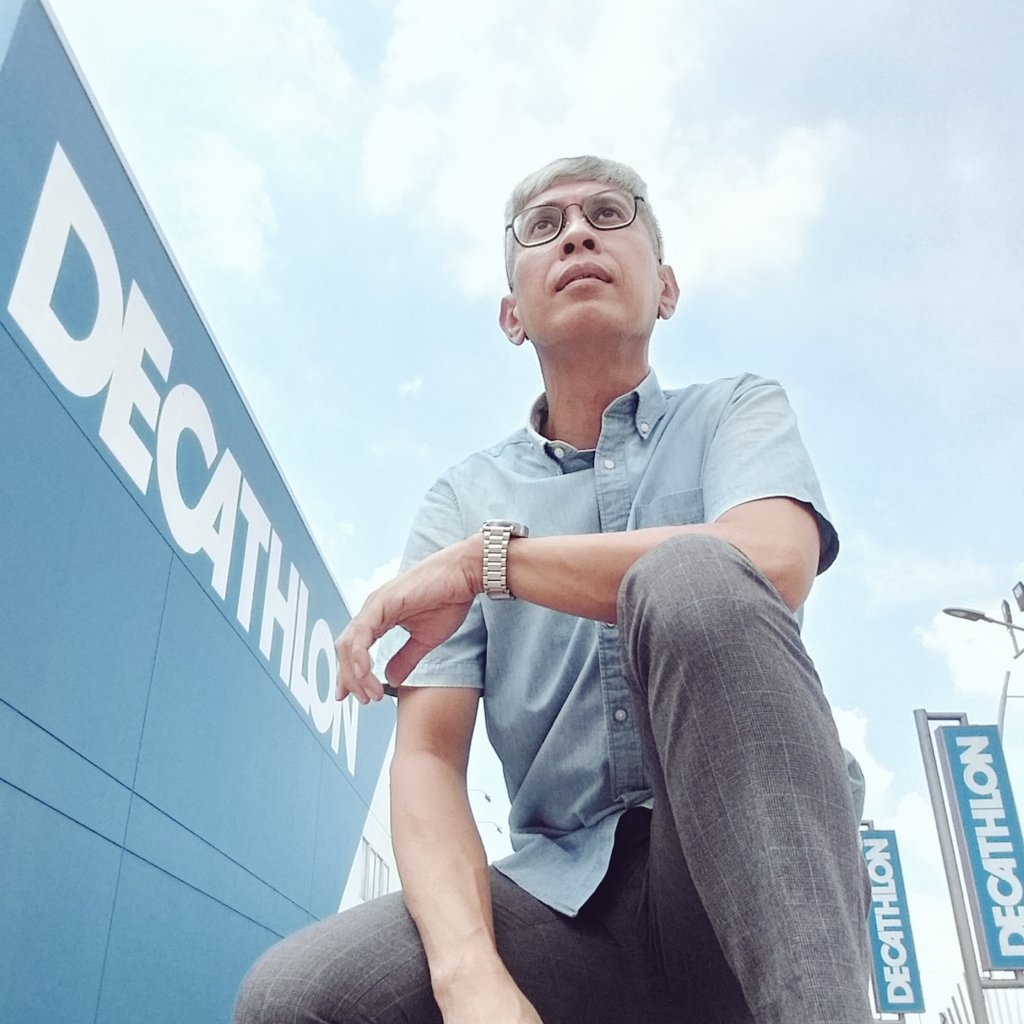 arsal_arf's tweet photo. Mampir ke @DecathlonID Summarecon Bekasi eh ada booth vaksinasi booster. Suntiklah mumpung lagi ga ada antrian.

Yang di Bekasi bisa ke sini... jam 08.00 am - 11.00 am... sampai akhir April 2022. Vaksinnya ada Moderna, AstraZeneca, Sinopharm... tergantung persediaan ya. https://t.co/njuSlzxbhw