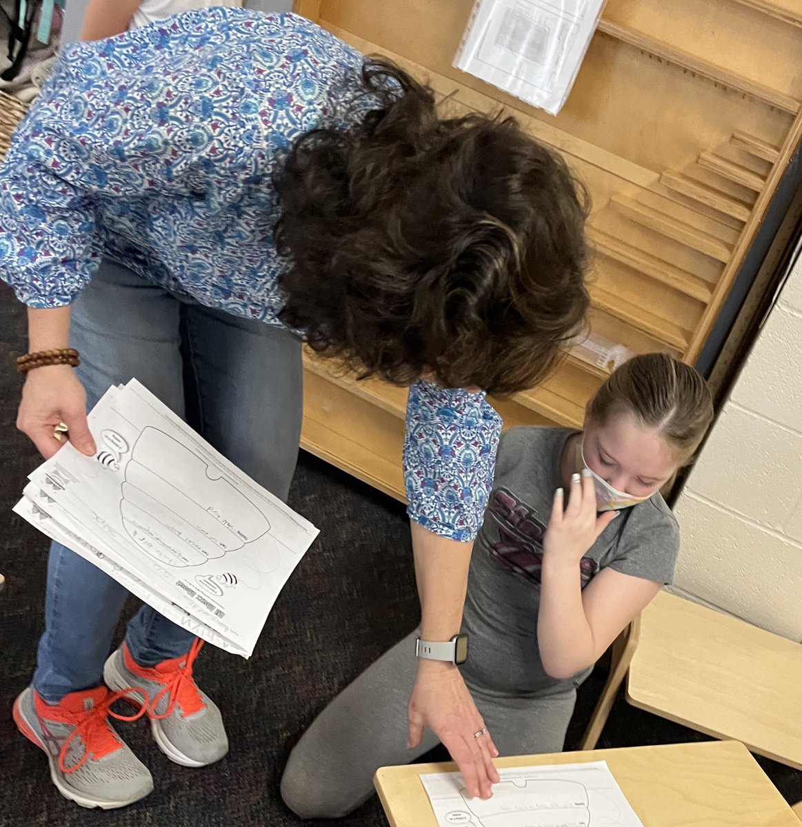 ☔️Rain, rain, should go away…but it’s still South Carolina Research Project Day! 📖🤓 (With the fabulous Mrs. Lester!) <a href="/hecorleyelem/">H.E. Corley Elem</a> #HECMontessori #HECLeads #montessori #education #teach #teacher #education