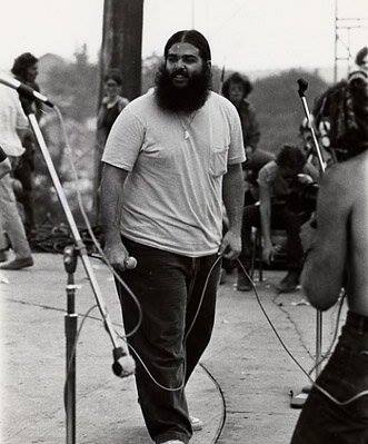 77MASH's tweet photo. #OnThisDay, 1981, died #BobHite... - #CannedHeat https://t.co/b7NDzaNduh