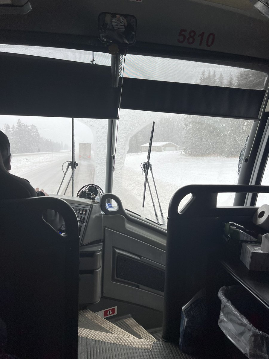 ProwlerTrack's tweet photo. Good thing our meet is indoor today! #returnofwinter https://t.co/kpqcon6DPn