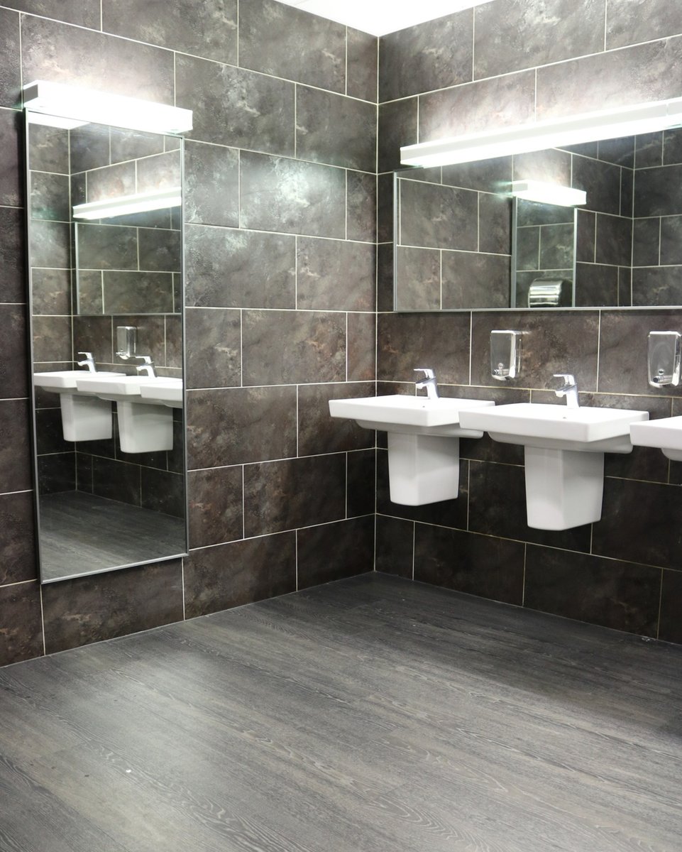 Our fully-tiled bathrooms ✨