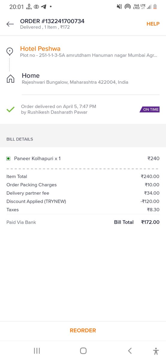 omkar2693's tweet photo. Order From Swigge &amp; getting packing from zomato @SwiggyCares @zomato 
Next time kisko du??🤔 https://t.co/EDf4cDj49Q