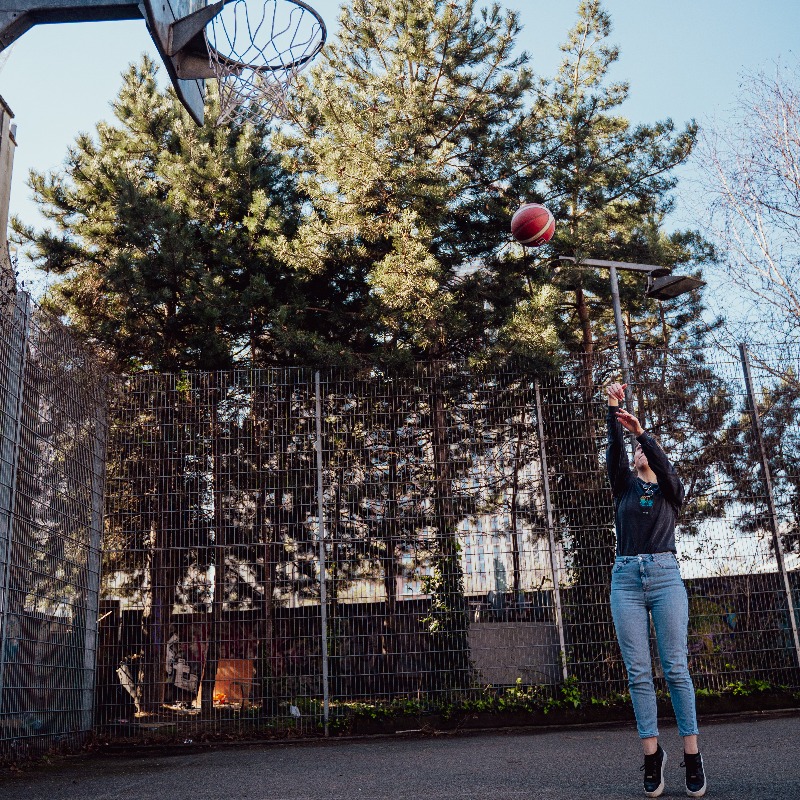 JordanGuard1's tweet photo. I am truly honoured that @Shivvy_98 trusted us with sharing her story.

Siobhan was told not to study GCSE or A Level PE at school because of her disability. She then became a Paralympian. I'll say no more! 

@ParalympicsGB @Lightningwbbl @BritWheelBBall

Read Siobhan's story 👇