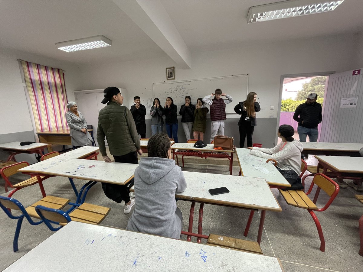 HyaMfl's tweet photo. Morocco Trip Day 9 - morning visit to the local school where we played Pictionary, Simon says (Ali says), wink murder and hangman! #TeamHYA #EducationWithCharacter #TuringScheme https://t.co/7aWS0Dc6E8