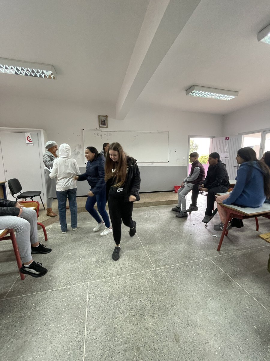 HyaMfl's tweet photo. Morocco Trip Day 9 - morning visit to the local school where we played Pictionary, Simon says (Ali says), wink murder and hangman! #TeamHYA #EducationWithCharacter #TuringScheme https://t.co/7aWS0Dc6E8