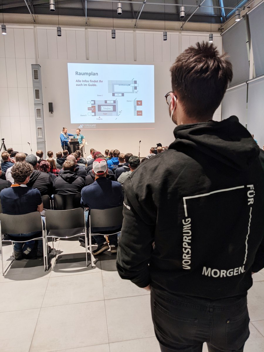 Ludwig, Michi und Yaman haben uns am Wochenende auf dem #t3cmd in Dresden vertreten. Als Bronze Sponsor konnten wir es uns natürlich nicht nehmen lassen dabei zu sein. Wir hatten zwei tolle Tage auf dem Camp und freuen uns schon auf das nächste #t3cmd.  💙