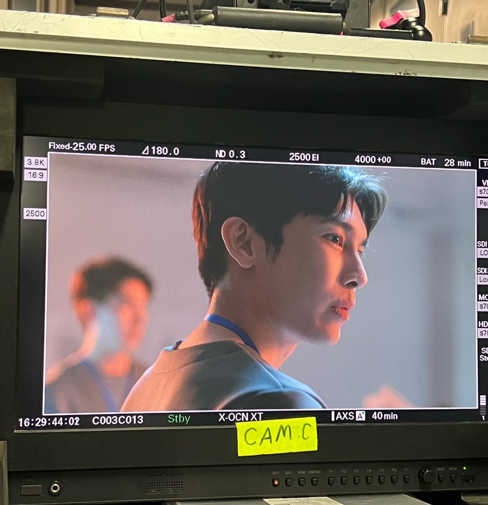 TeamOE_series's tweet photo. Natee from CAM C.

THE OCEAN EYES

#TheOceanEyes  
#MewSuppasit
@MSuppasit https://t.co/0AWfGR24lF