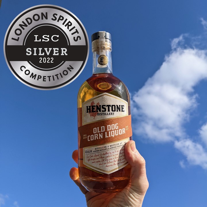 HenstoneDistill's tweet photo. First competition we've entered our Old Dog Corn Liquor in and it's only gone and won a Silver Medal!!
Another to add to the cabinet π
@londoncomps
#whisky #gin #vodka #brandy #bourbon #distilling #distillery #oswestry #shropshire #supportsmallbusiness #supportlocal https://t.co/c2SwTXXWwu