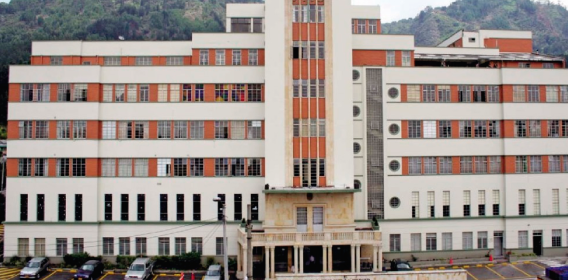 UniJaveriana's tweet photo. Felicitamos a los colegios de la Compañía de Jesús, @ColSanIgnacio, @colsanpedrobga y San Bartolomé La Merced (Bogotá) que ocuparon el segundo, cuarto y sexto puesto respectivamente en el ranking de colegios con más de 100 evaluados en las pruebas Saber 11 2021. https://t.co/zAIgvf19pD