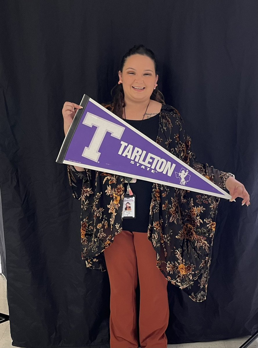 Congrats to Ms. Mikayla on her acceptance to the best college in the world, Tarleton State University!  <a href="/TarletonState/">Tarleton State University</a> <a href="/AlvaradoSouth/">Alvarado Elementary South</a> #AlvaradoExcellence #HeyOscarP