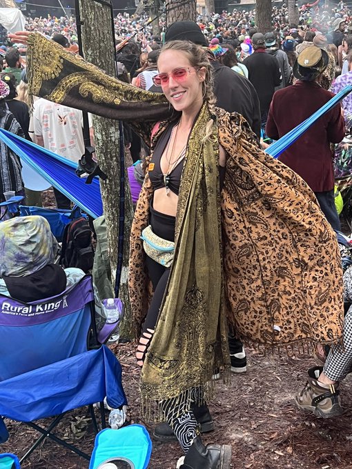 Wook queen 👑❔ https://t.co/wnoerr1Po8