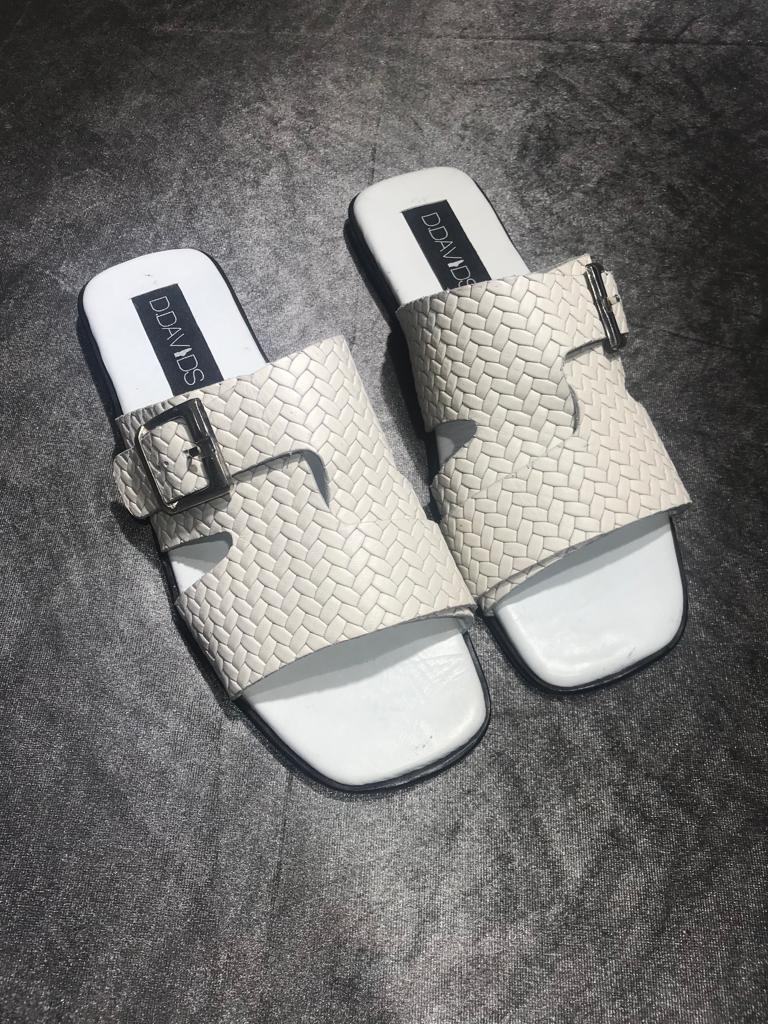 IG: @ddavidshoes tweet media