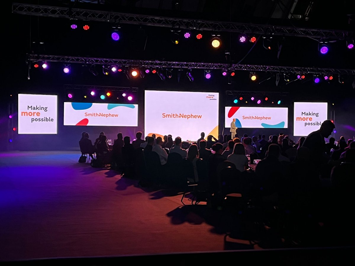 Universal Live tweet media