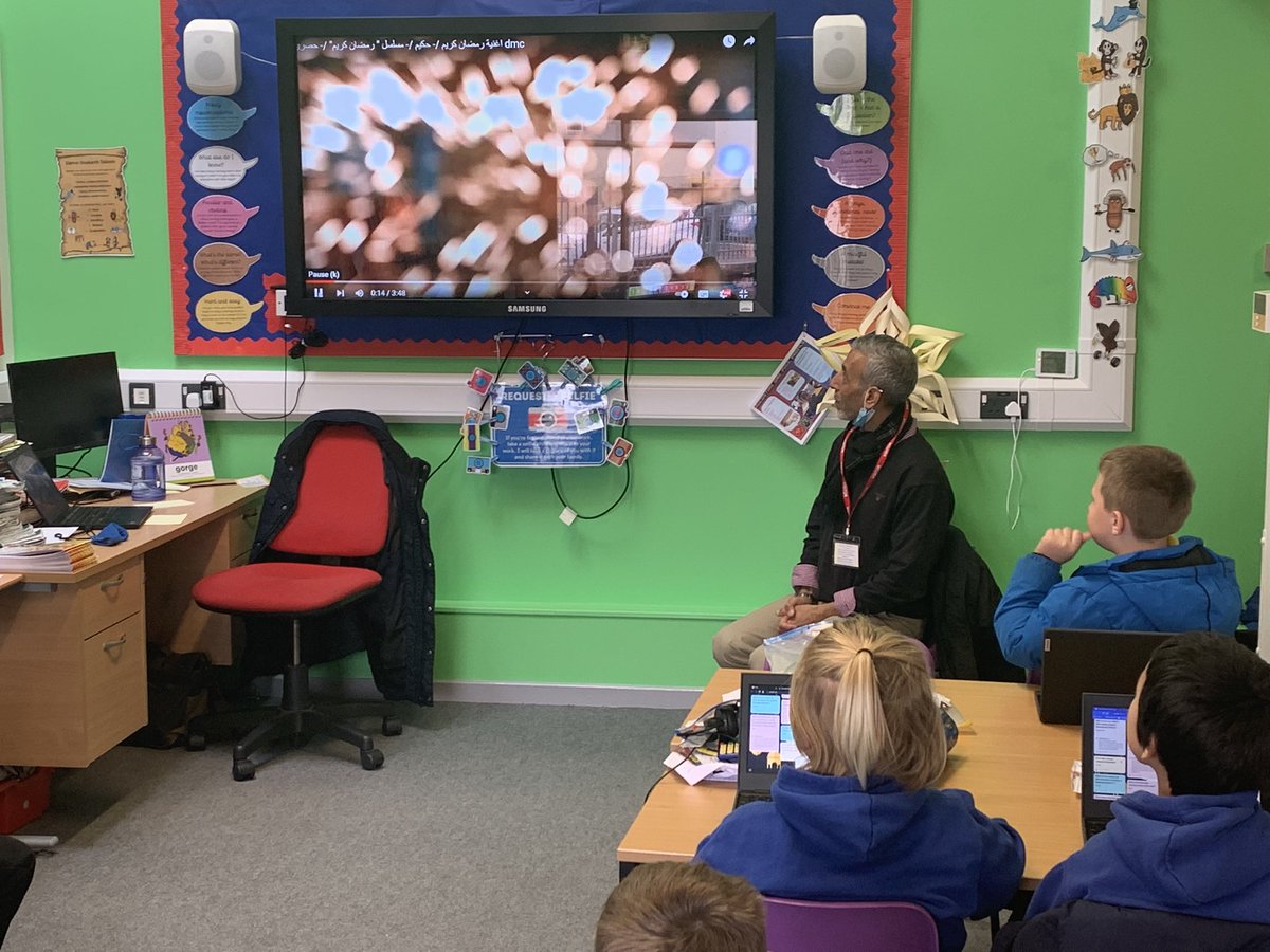 DeputyDCooper's tweet photo. It was a pleasure to invite Alaadien to #TaliesinRPS today for the children to question him about Islam and #Ramadan. The children listened so well and used @padlet to make notes about what they learned. #EICRPS #HumRPS #LLCRPS #LNFRPS #DCFRPS https://t.co/kToKY0Iyhi