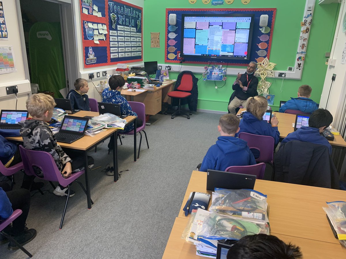DeputyDCooper's tweet photo. It was a pleasure to invite Alaadien to #TaliesinRPS today for the children to question him about Islam and #Ramadan. The children listened so well and used @padlet to make notes about what they learned. #EICRPS #HumRPS #LLCRPS #LNFRPS #DCFRPS https://t.co/kToKY0Iyhi