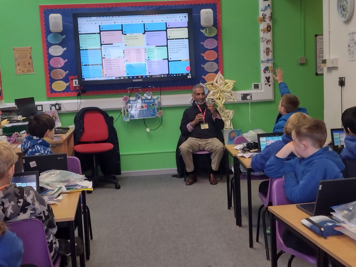 DeputyDCooper's tweet photo. It was a pleasure to invite Alaadien to #TaliesinRPS today for the children to question him about Islam and #Ramadan. The children listened so well and used @padlet to make notes about what they learned. #EICRPS #HumRPS #LLCRPS #LNFRPS #DCFRPS https://t.co/kToKY0Iyhi