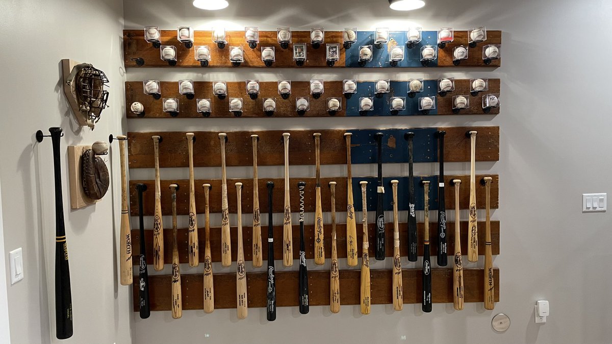 Lifesaver76's tweet photo. @thinkpitch there’s room for an autograph ball / bat from you. How’s it look? https://t.co/n1AKC9Huu2