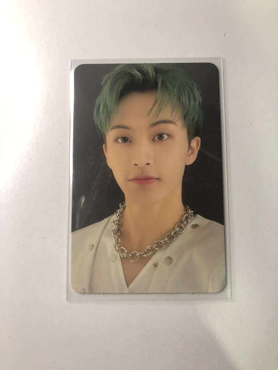 chatchaaon's tweet photo. พร้อมส่งงับ✈️ สนใจเดมมาดูก่อนได้นะงับ💗✨ ไม่มีตำหนิค้าบ #ตลาดนัดnct127 #ตลาดนัดnct #ตลาดนัดอซท #ตลาดนัดnctdream #การ์ดnct #การ์ดมาร์คลี https://t.co/DD3i6uSgnW
