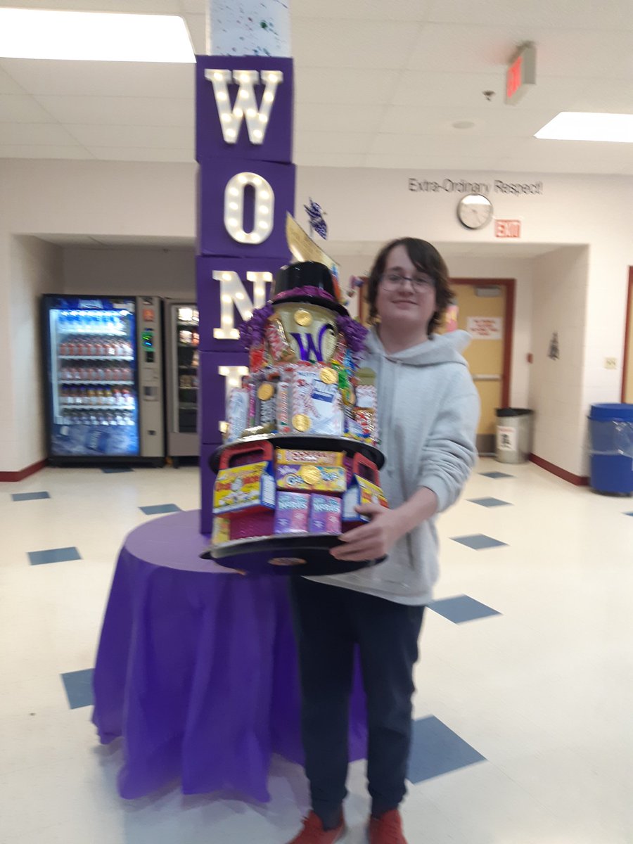 StBasil_CCSD's tweet photo. Congratulations to Owen for being the lucky winner of our candy tower raffle last night! #candyoverload #WillyWonkaJr https://t.co/aOAIAN99aP