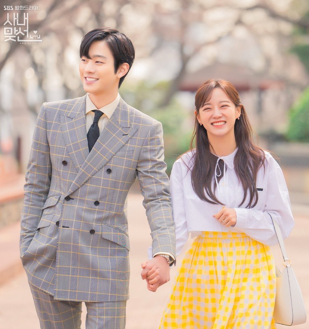 poignancy_'s tweet photo. VERY HAPPY FOR THIS NIGHT.  THANK YOU😭😭💗💗 I will miss you, one of the best kdrama in 2022

#BussinessProposalEp12 
#BussinessProposal
#happyending💜💜💜 https://t.co/pATDlTe1du