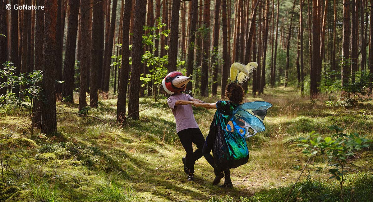 #Asphaltpäuschen: Die Online-Plattform gonature.de ruft junge Menschen dazu auf, 📱&amp;💻 aus der Hand zu legen und Zeit und Energie in Naturschutzprojekte zu stecken. Herzstück der Kampagne ist dieser Kurzfilm: youtube.com/watch #GoNature #bpbv <a href="/GoVolunteer_com/">GoVolunteer</a>