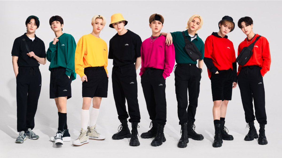billboardskz's tweet photo. #StrayKids joins BTS as the ONLY K-pop groups to enter Top 30 of Spotify Pop Global Weekly chart.

@Stray_Kids #스트레이키즈 #MANIAC_SKZ https://t.co/hNwSk96jwf