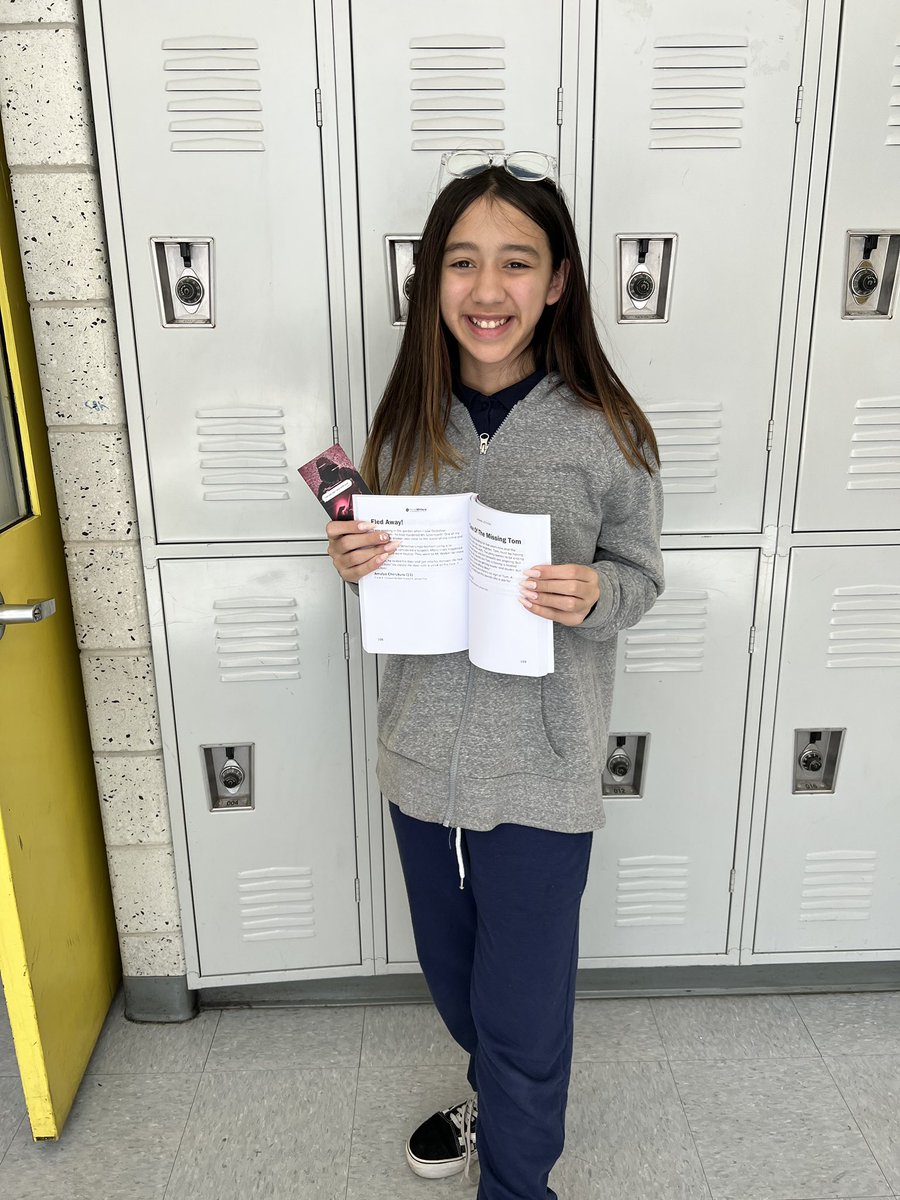 FrankConwellMS4's tweet photo. @FrankConwellMS4 @rstellatoMS4 @gonzalez_savino Congratulations to another published writer! Sofia Rivera from Homeroom 225 had her mini saga published by @YoungWritersUSA. #MS4PublishedWriter #Classof2024 #MS4Wizards https://t.co/j2r3SHFRke
