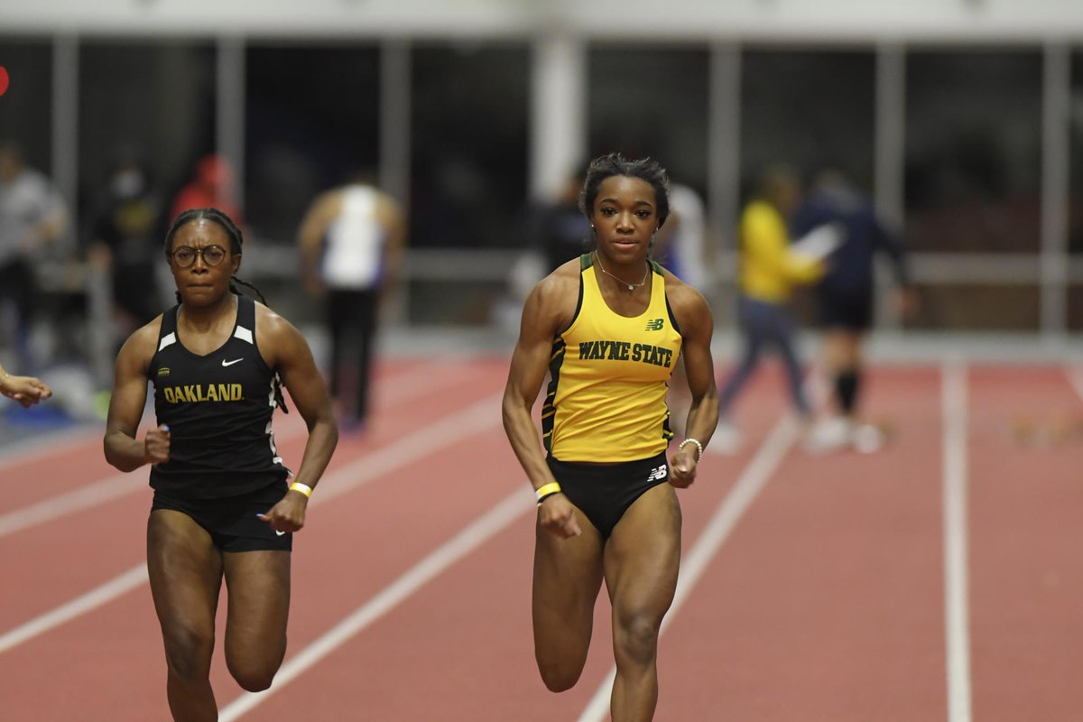 WSUTSSC's tweet image. Shout out to @WayneStateCLAS and @BU_Tweets transfer student Makayla Sumrall for making the GLIAC All-Academic Team (cumulative GPA between 3.0 and 3.49 ) for the second year in a row! Now that&apos;s quite the run! @waynestwarriors