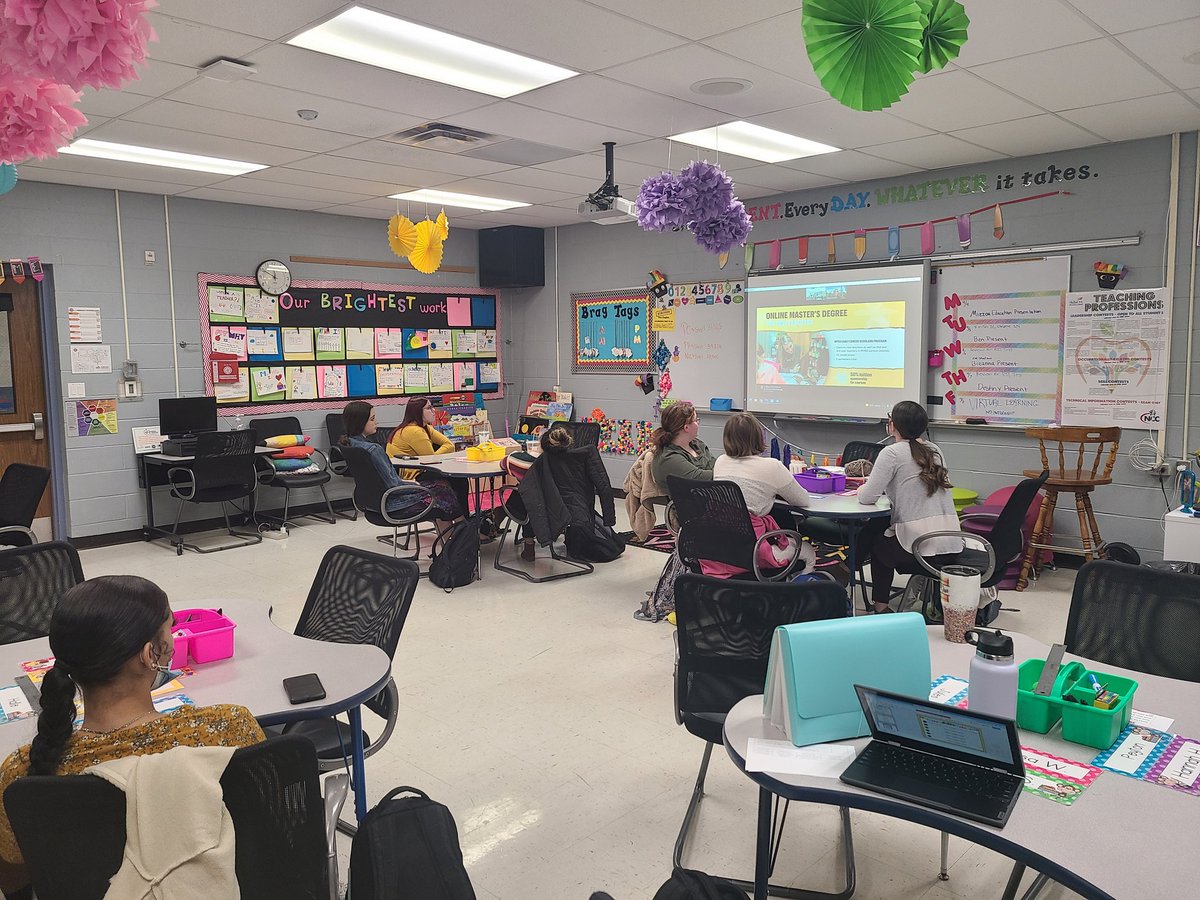 MrsAshleyDice's tweet photo. A big thanks to @MizzouEducation for presenting to my students on all that #Mizzou has to offer within the world of education! Tons of great opportunities lie in Columbia for education majors! #TeachingProfessions #PostSecondaryPartnerships https://t.co/0B8vCjKPgT