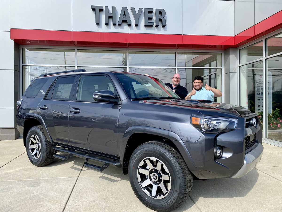 thayertoyota's tweet photo. The Thayer Toyota sales team is ready to help you find your new Toyota this spring! 🚗 Stop out on this sunny day to explore new & used vehicles! #ThinkThayer #Toyota4Runner https://t.co/jYc8RvOTyy