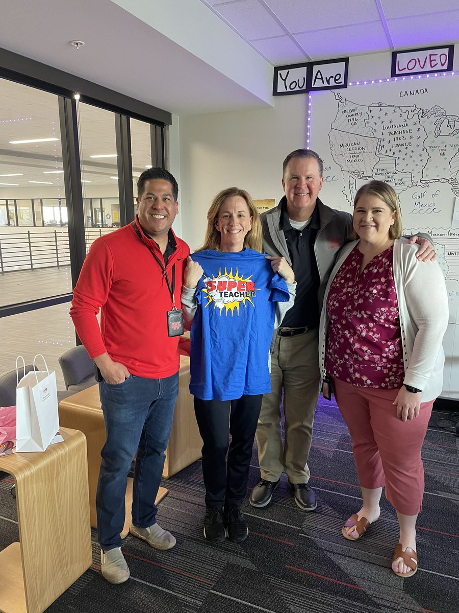 Dr. Sarah Balarin tweet media