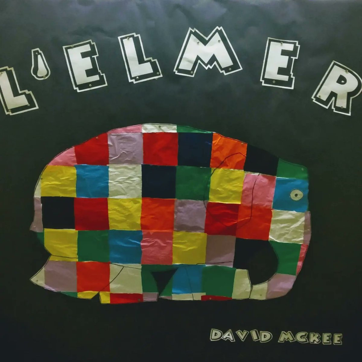 escolageneralp1's tweet photo. La Comunitat de petits us presenta les diferents propostes que han fet a partir del conte "L'Elmer" de David Mckee. Han estat variades i divertides i ens han apropat més al personatge que tantes bones estones ens fa passar. #comunitatpetits #propostes #elmer #bonesestones https://t.co/IqSU7P624A