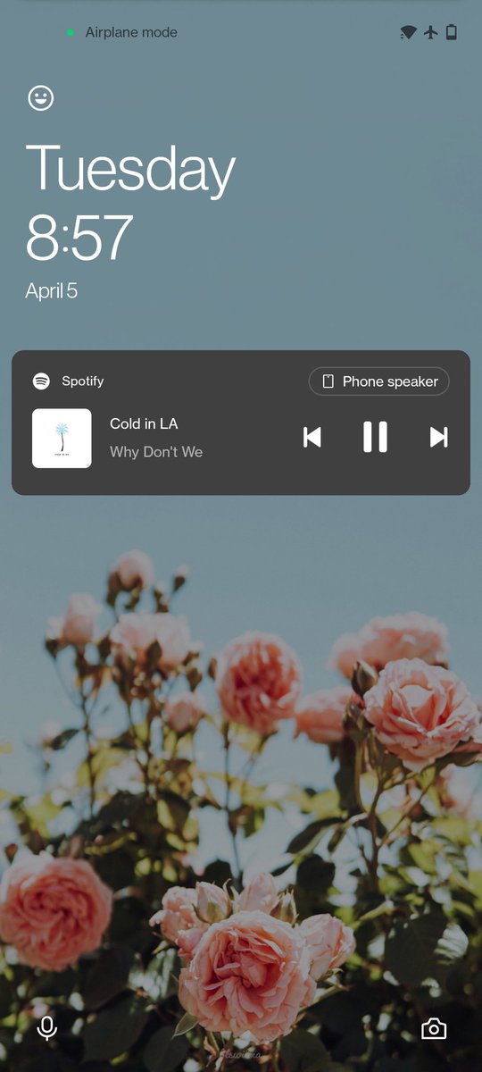 coffeebtsbooks's tweet photo. cuz why not! a really good flowing song. thanks jungkook. <3
#ColdinLA https://t.co/hH9pduUioW