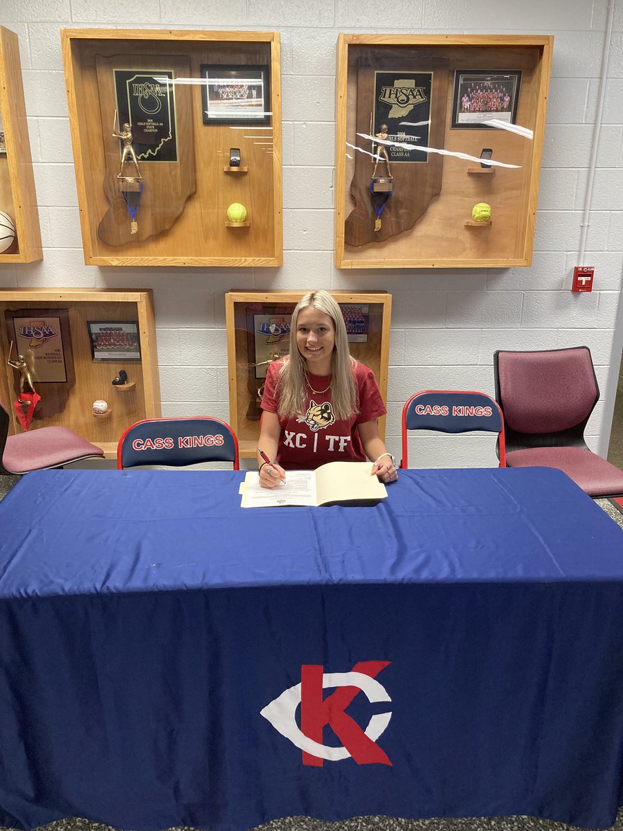 casskingsap's tweet image. Congratulations to Makenna on signing with IUK to be a collegiate runner! We are proud of you and wish you the best!