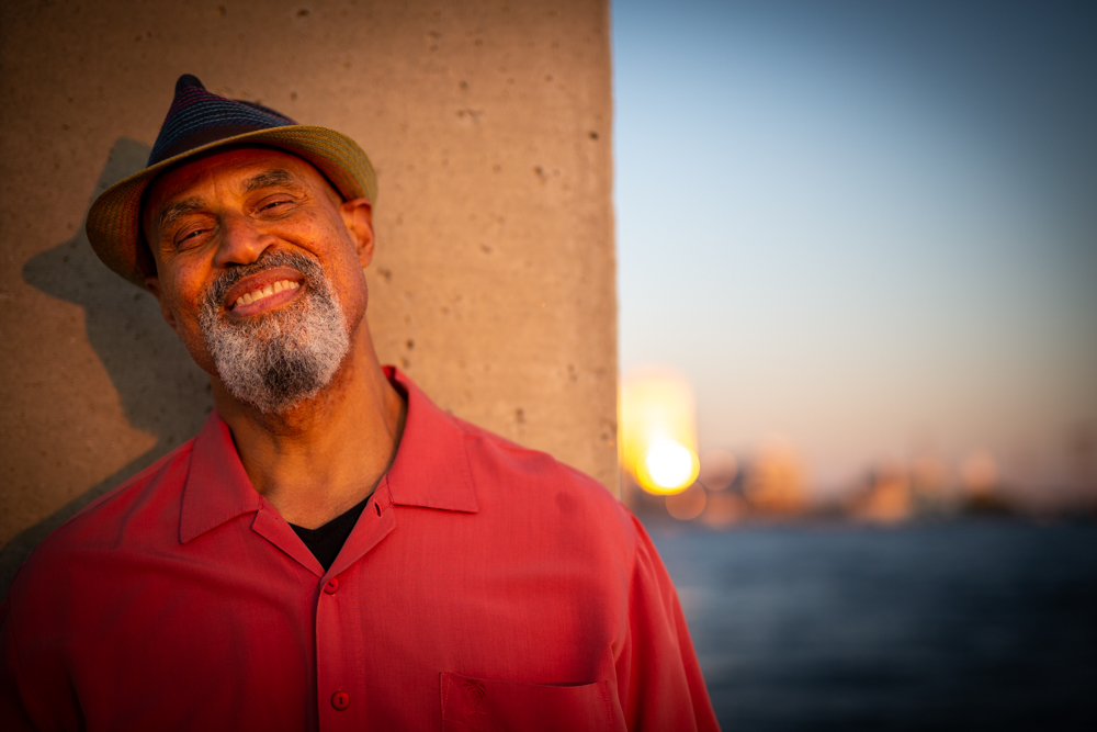 EnglishatPSU's tweet photo. This Thursday, 4/7, join us for the last Rolling Reading Series event of the spring. Tim Seibles will read his poetry starting at 7:30pm in Foster Auditorium, @psulibs. Free and open to the public. Or register for the livestream here: https://t.co/jnKBU7Qc73

@PSULiberalArts https://t.co/C4bjU9fPhh