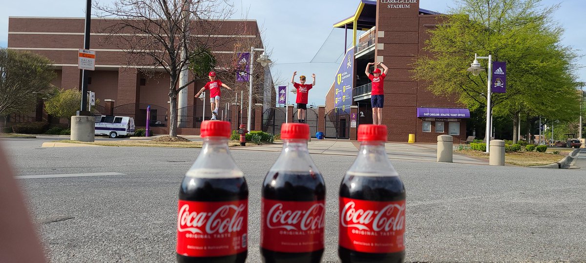 CokeBaseball's tweet photo. Scavanger Hunt photos are on Facebook now.  Go and vote for your favorites!  #gocoke https://t.co/61Caf3VnjP