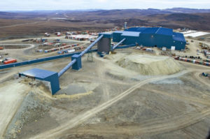 eminingjournal's tweet photo. Canada-based @kinrossgold entered into an agreement with the Highland Gold Mining group of companies and its affiliates to sell 100% of its Russian assets for $680 million in cash. Its assets include the Kupol mine and Udinsk project. #russiamining https://t.co/hI6mypIa6y https://t.co/xDktpDJhig