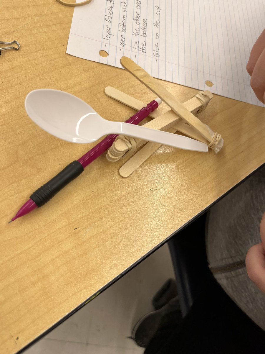 JoshLuna04's tweet photo. Exploring simple machines through hands-on activities. Today, we explored levers by designing and creating catapults. https://t.co/CdcHA4TqpI