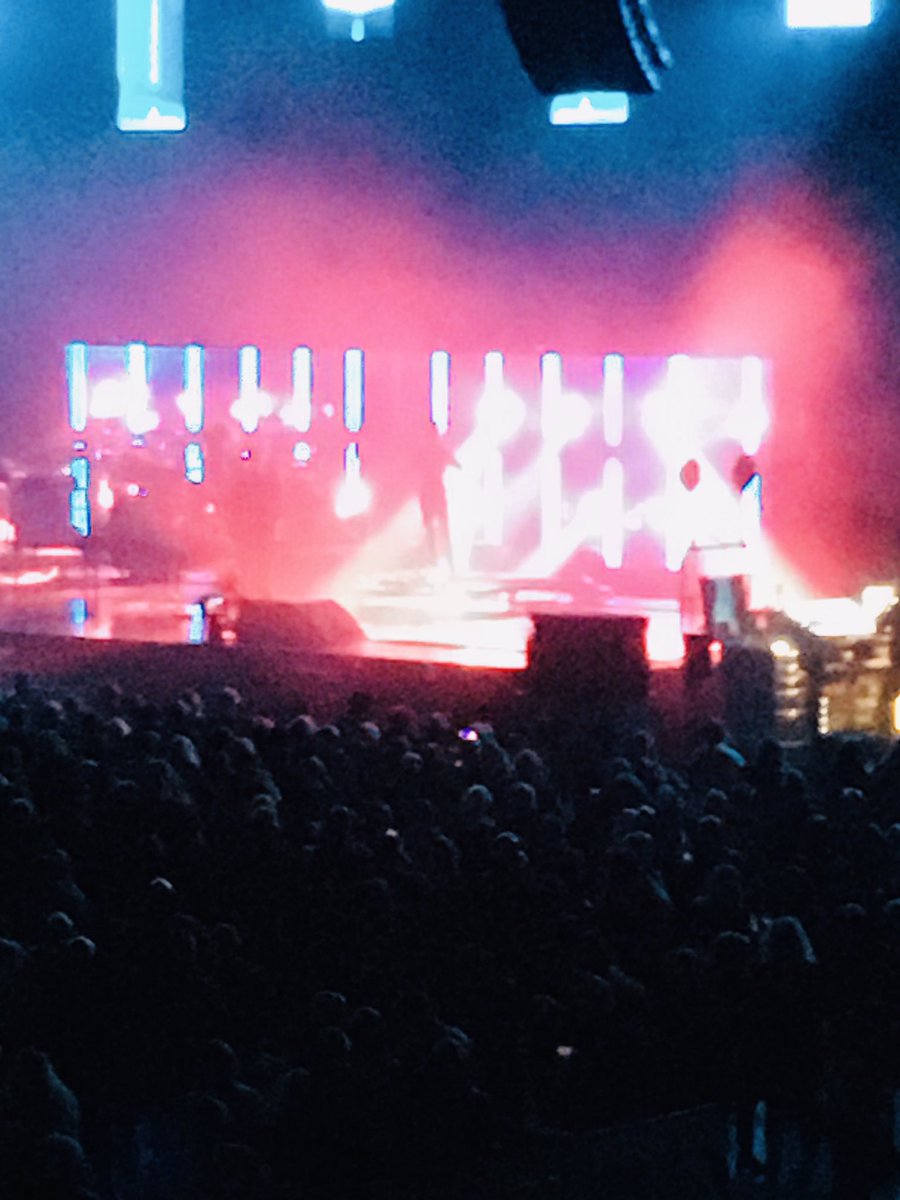 Alive and kicking #Simpleminds