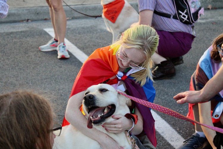 VTCals's tweet image. Meet the Students for Cultivating Change at @virginia_tech, a student organization that welcomes all who wish to advance LGBTQ+ issues in agriculture, natural resources, &amp;amp; beyond.  

Help send students to the Cultivating Change Summit this year! ➡️ crowdfund.vt.edu/project/31004