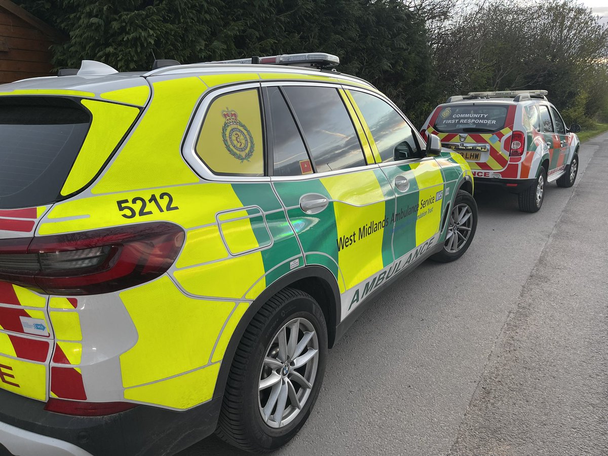 Steve is on duty this evening responding to Category 1 &amp; 2 calls in Leominster &amp; the surrounding area. One call already this evening backed up by an <a href="/OFFICIALWMAS/">West Midlands Ambulance Service #HelpUsHelpYou</a> Operations Manager and crew.