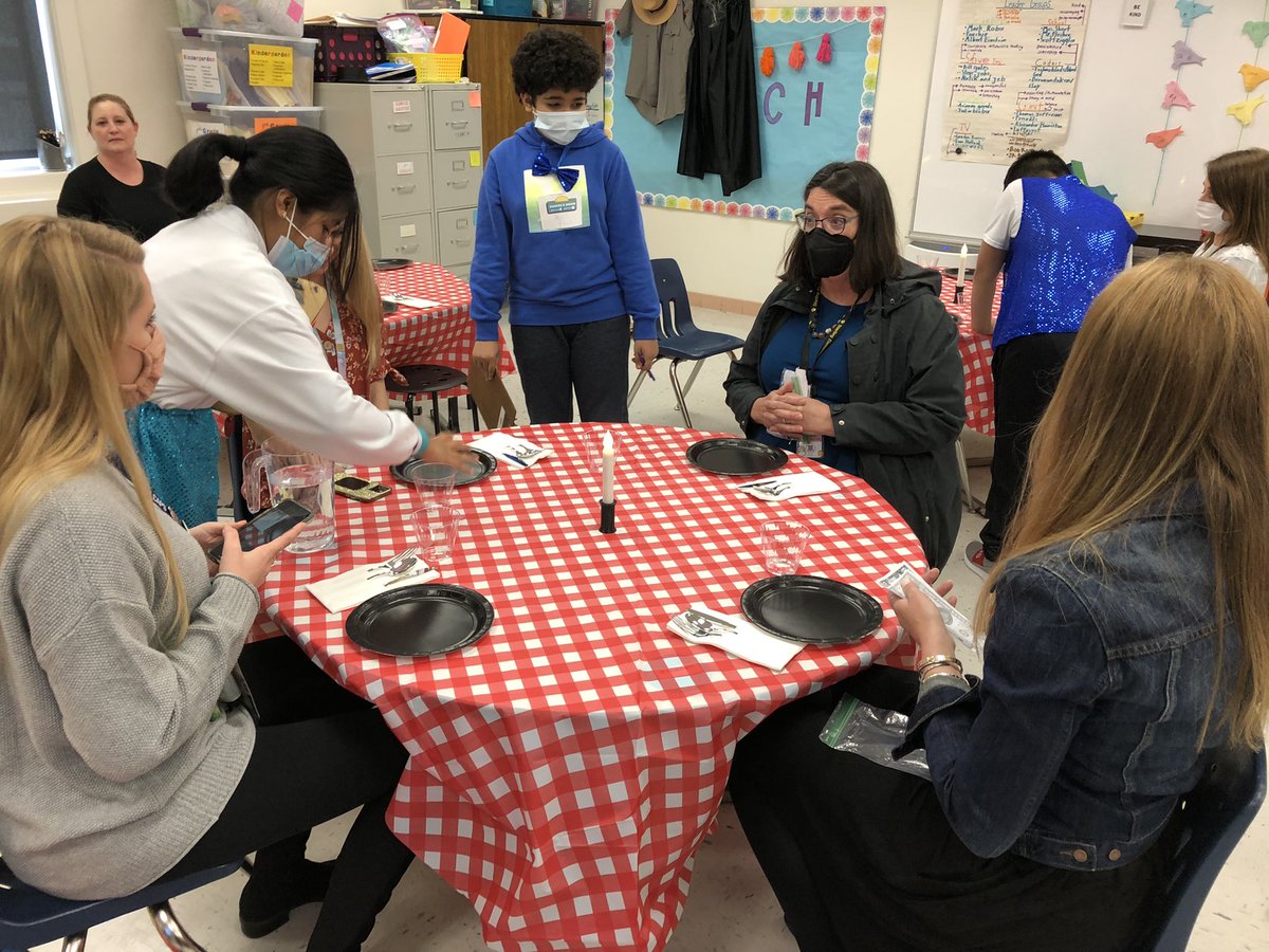 Jennifer Daniel tweet media