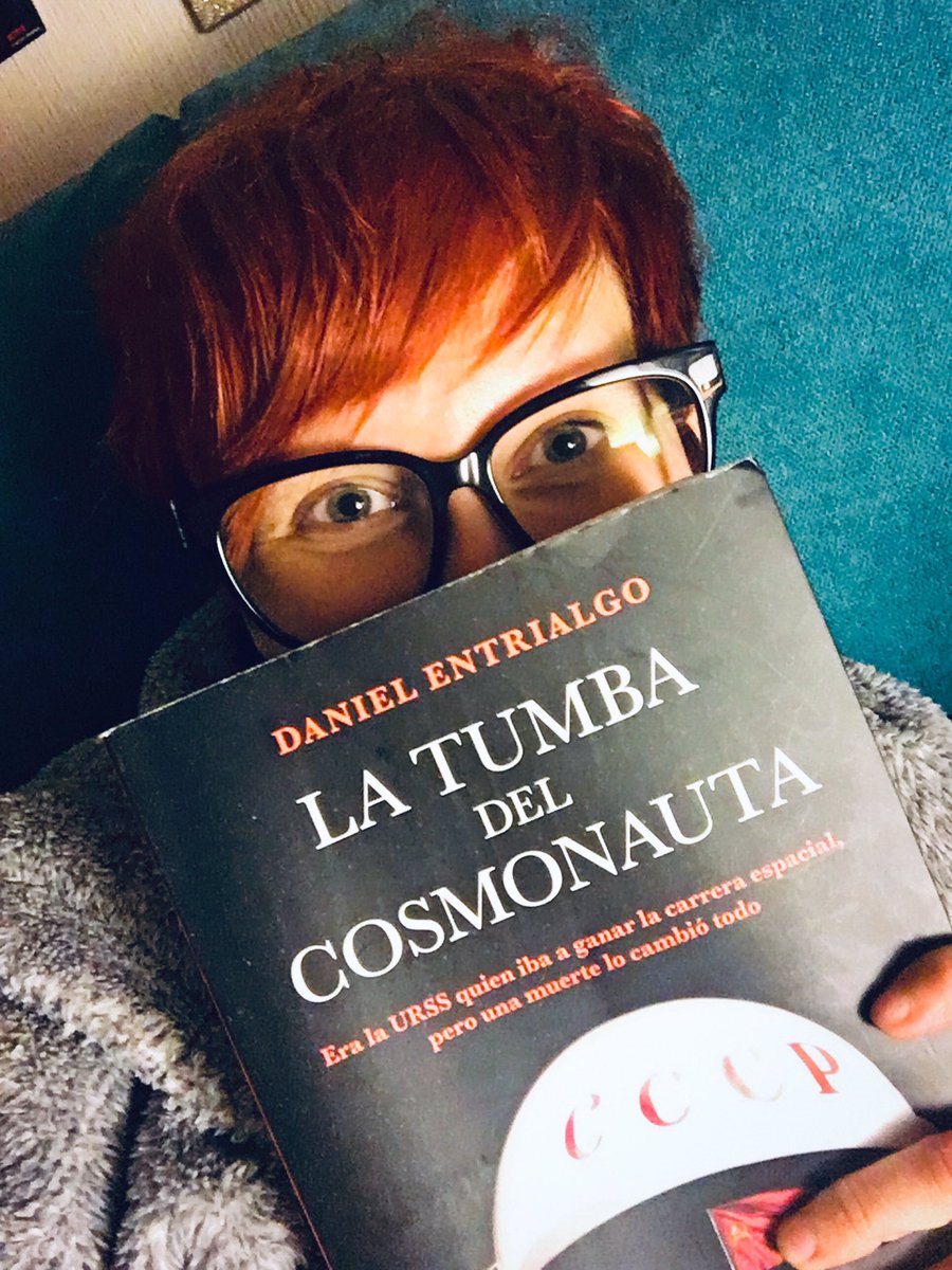 terevilas's tweet photo. 👨🏻‍🚀 Por favor, no me dejen de leer @TumbaDel de @DanielEntrialgo porque es un novelón histórico fascinante.

Estoy a tus pies, Daniel. Has escrito una obra maravillosa y he llorado mucho al final y muy a gusto. Bravo por todo el trabajo. 🫶🏻

@editorialespasa @Planetadelibros https://t.co/BfltK3eQkd