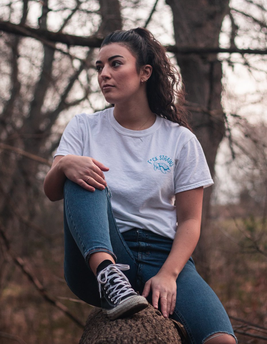 earthheadz's tweet photo. 🚨ATTENTION EARTH HEADZ🚨

Our merch shop is CLOSING April 25 so we’re having a HUGE blowout sale as a final fundraising push to support @evergreencanada 

visit https://t.co/vdCZtmY6ov to support (link in bio)

•BUY ONE GET ONE 50% off items
•50% off all CLEARANCE items https://t.co/fBbaO0HH9a