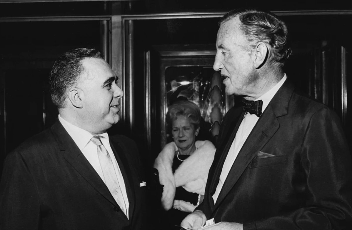 SpyNavigator's tweet photo. Remembering Albert R. (Cubby) Broccoli on his birthday (April 5 1909) - such a great gift he and Harry gave us!
- Cubby and Ian Fleming at the Premier of Dr. No
- Cubby and cast of The Man with the Golden Gun
#CubbyBroccoli #JamesBond #JamesBondProducers #AlbertBroccoli https://t.co/EkNxLCXZuA
