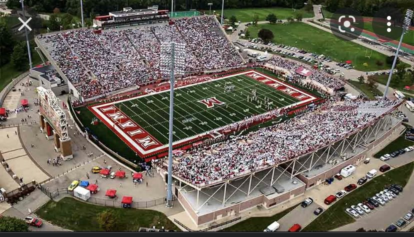 KendallBannist2's tweet photo. Blessed to receive a D1 offer from MIAMI university #🔴⚫️⚪️ @OvertonDarryl @MiamiOHFootball @BlantonRobert @Martin_Miami_HC https://t.co/tYhqIHF95Z